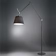 Tolomeo Mega Terra lámpara de pie negra Artemide